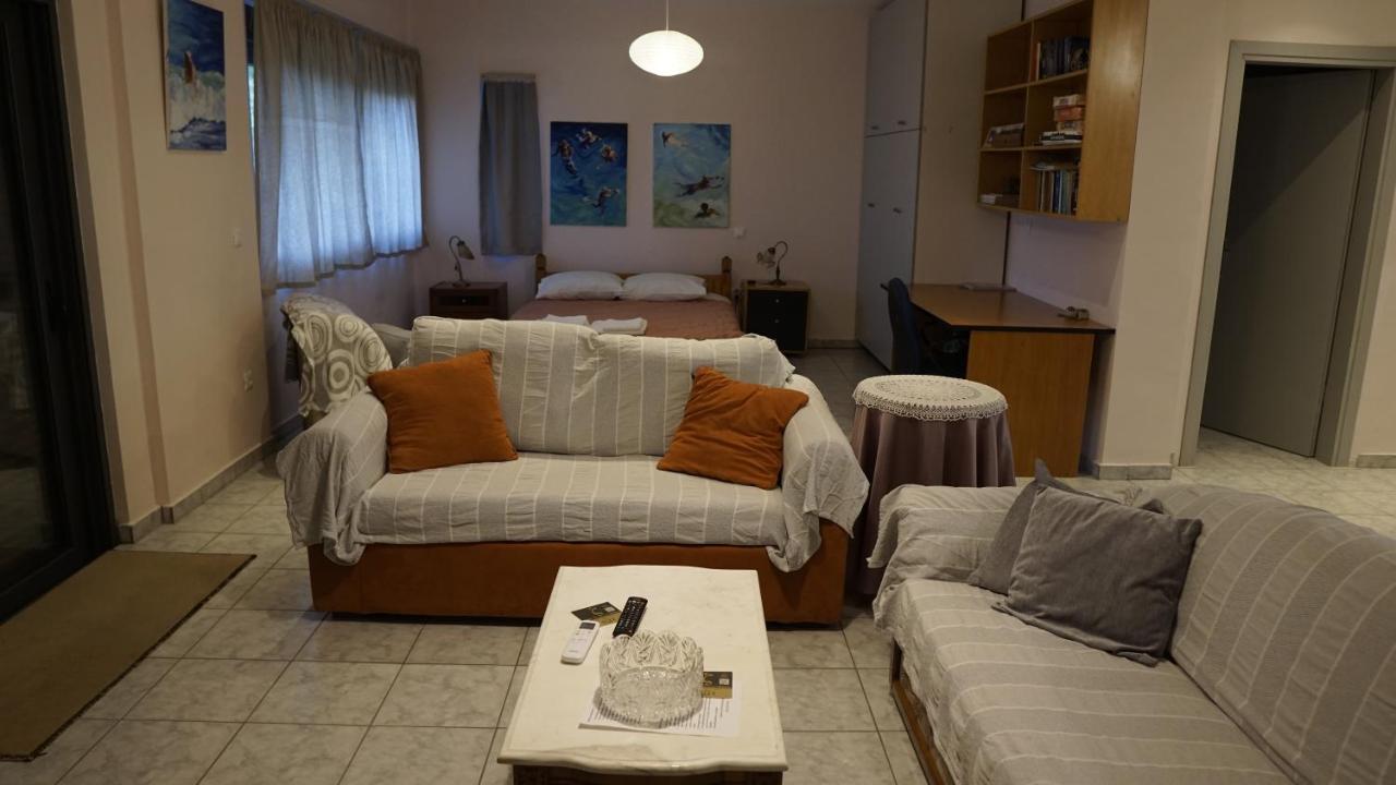Romanos Patras Studio Exteriör bild